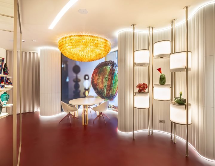 Venini: il nuovo flagship store a Milano nel cuore del design district